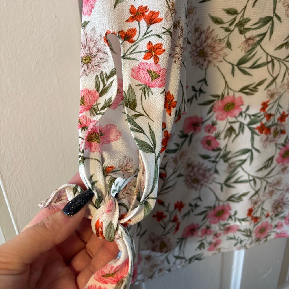CeCe Pink and Red Floral Blouse - Picture 2 of 4